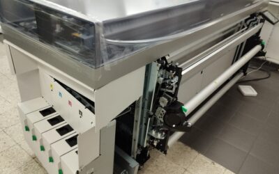 Wdrożenie maszyny drukującej Canon Colorado M5W